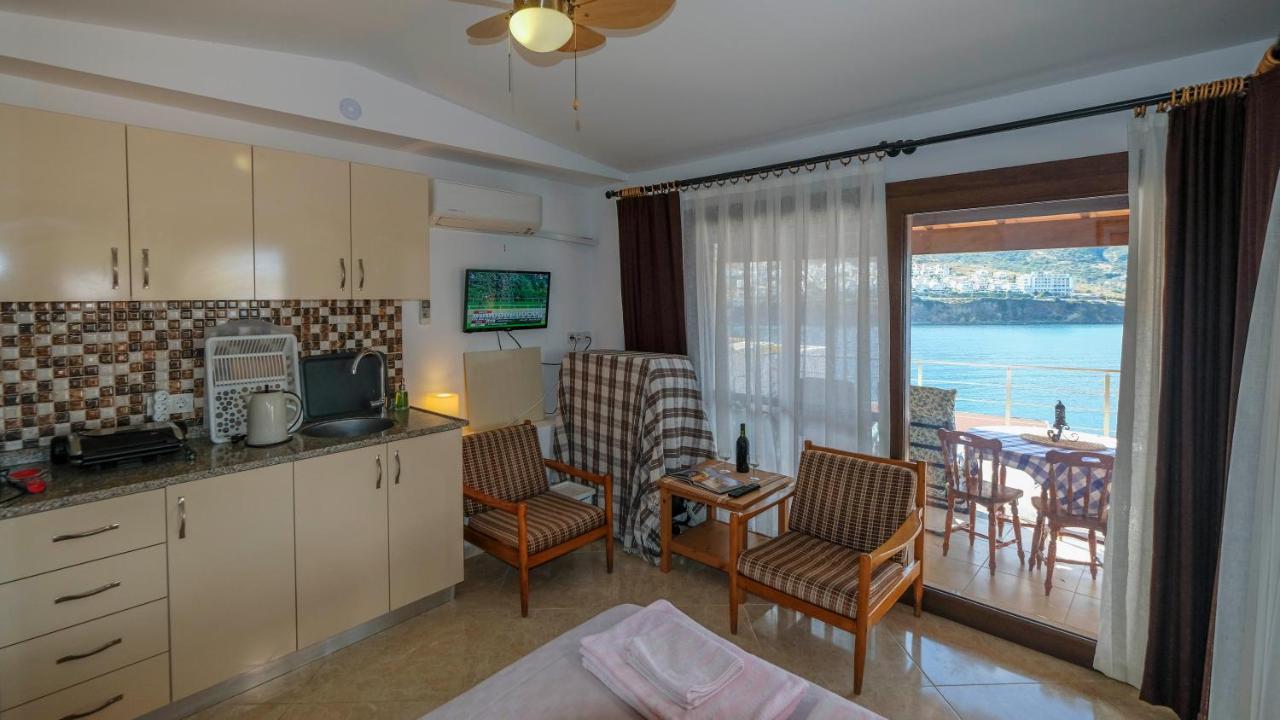 Teras butik apart Karaburun  Bagian luar foto