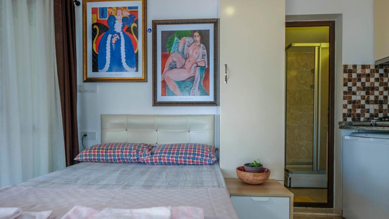 Teras butik apart Karaburun  Bagian luar foto