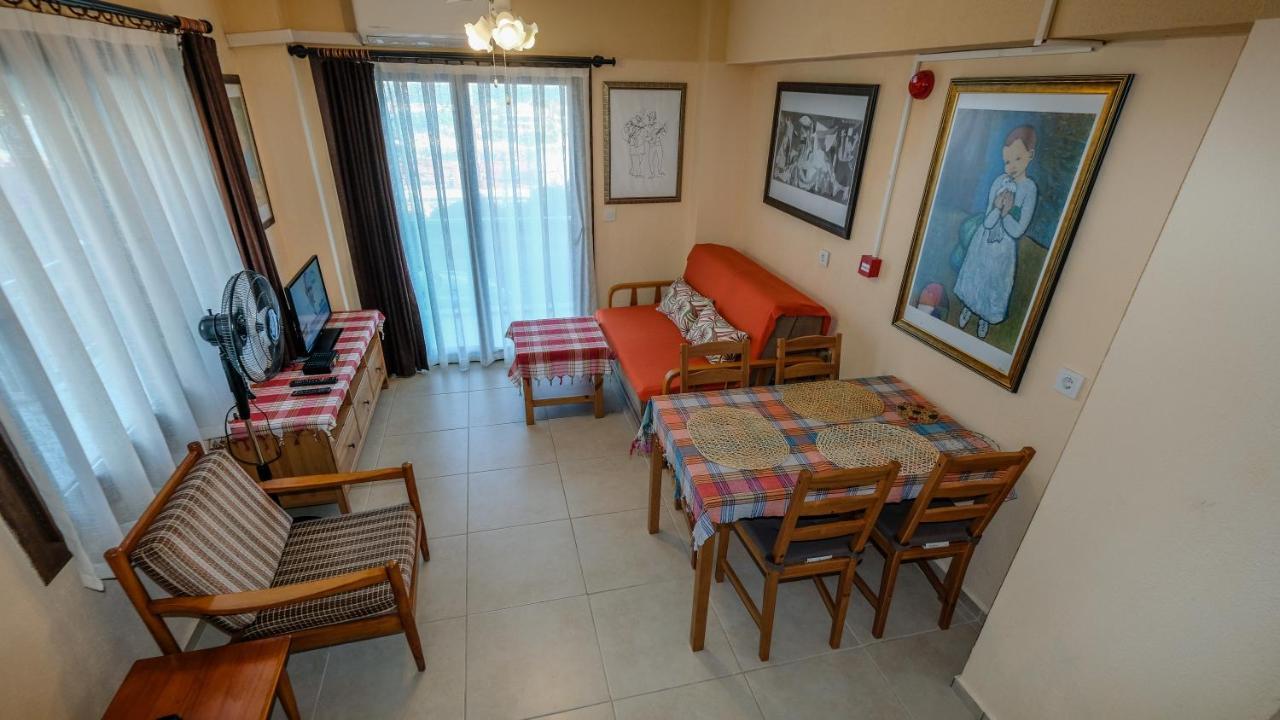 Teras butik apart Karaburun  Bagian luar foto