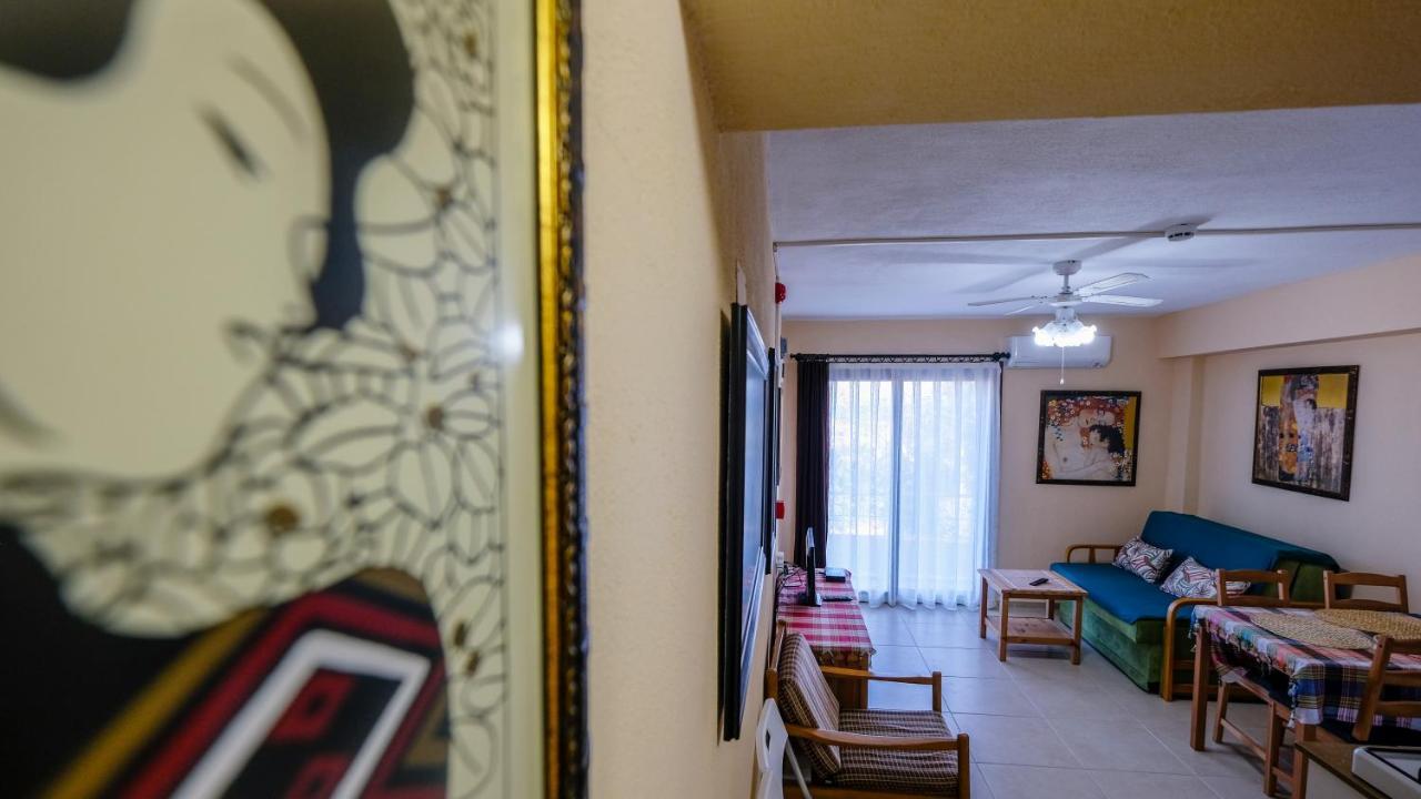 Teras butik apart Karaburun  Bagian luar foto
